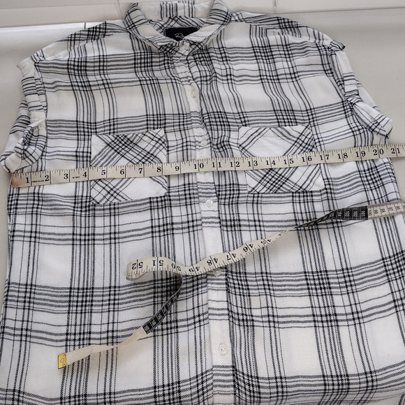Rails Women's Britt Sleeveless Plaid Button Down Shirt Top Size M - Picture 10 of 14